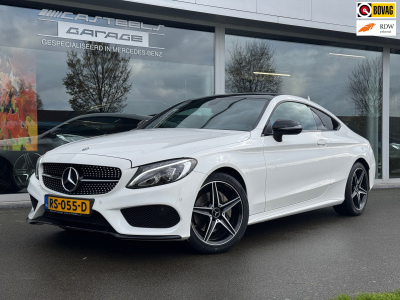 Mercedes-Benz C-Klasse coupé 200 amg line night- pakket automaat , panoramadak , afneembare trekhaak