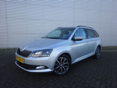 Skoda Fabia combi 1.0 tsi drive 1e eigenaar / navi / climate control / xenon / parkeersens.