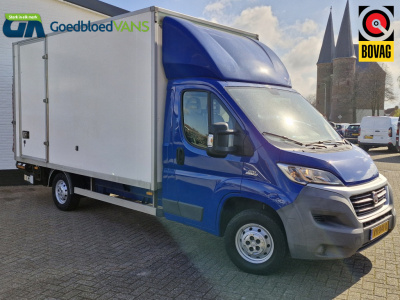 Fiat Ducato bakwagen *laadklep* *zijdeur* 35 2.3 mj 148 pk l4