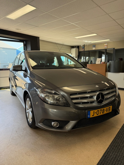 Mercedes-Benz B-Klasse 180 ambition