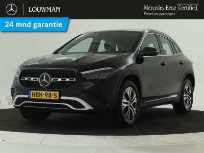 Mercedes-Benz Gla-klasse 250 e face lift plug-in hybride | dodehoek assist | verkeersborden herkenning | sfeerverlichting | achteruitrijcamera | inclusief 24 maanden mb certified garantie voor europa.