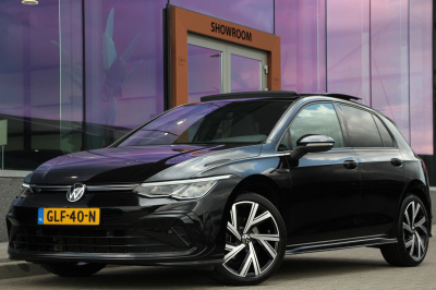 Volkswagen Golf 1.5 etsi r-line business | acc | pano. | camera | dab | sfeerverlichting