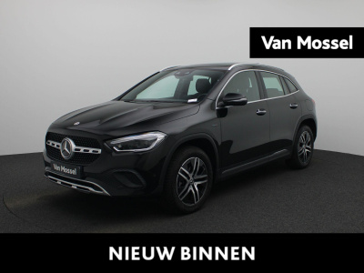 Mercedes-Benz Gla-klasse 250 e business solution luxury limited | automaat | virtual cockpit | sfeer verlichting | cruise control | camera | navigatie | climate control | stoel verwarming | panorama dak | elec. achter klep | leder