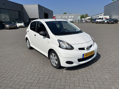 Toyota Aygo 1.0-12v cool 50 dkm