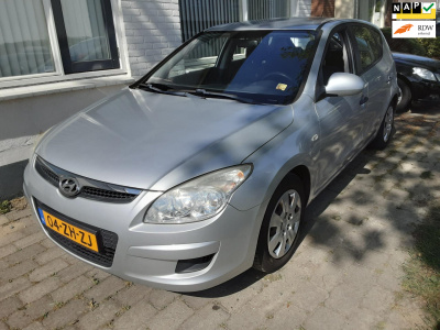 Hyundai I 30 1.4i active cool