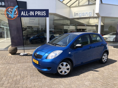 Toyota Yaris 1.3 vvti terra airco