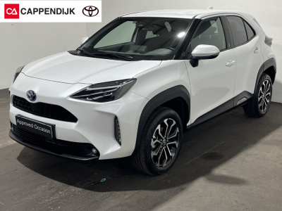 Toyota Yaris Cross dynamic | navi | pdc | bsm |