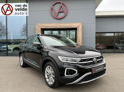 Volkswagen T-roc 1.5 tsi 150pk dsg style | iq light | navi | carplay | adapt. cruise | rijklaar incl. 1 jaar bovag garantie