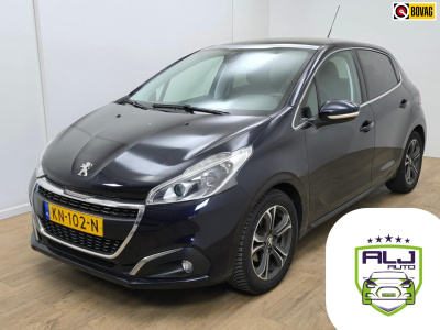 Peugeot 208 occasion 1.2 puretech allure | panoramadak | trekhaak | sportvelgen | cruise | carplay | tweedehands peugeot 208 | alj