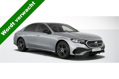 Mercedes-Benz E-Klasse 300 e amg line l nieuw model i panorama dak l distronic l panorama dak l keyless go l sfeerverlichting l stoelverwarming l l verwarmd stuurwiel l mbux l nightpakket i