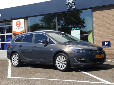 Opel Astra 1.4 turbo ecotec 140pk sport navigatie | trekhaak | cruise & climate control | achteruitrijcamera | parkeersensoren | bluetooth | lm-velgen