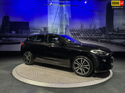 BMW X2 sdrive20i high executive m-pakket *sportstoelen*