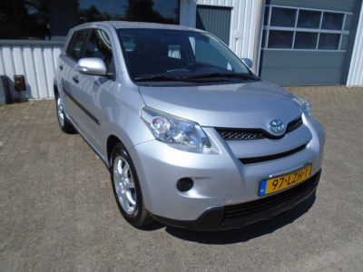Toyota Urban Cruiser 1.3 vvt-i comfort