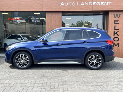 BMW X1 sdrive18i high executive