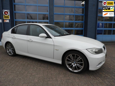 BMW 3-serie 320i motorstoring, zie omschrijving