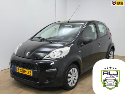 Peugeot 107 occasion 1.0 met carplay radio! | tweedehands peugeot 107 in zwart 5 deurs uitvoering | airco | weinig km