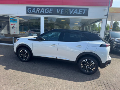 Peugeot 2008 1.2 puretech allure pack