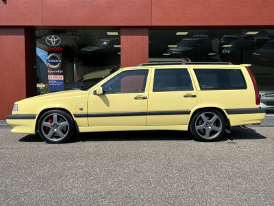Volvo 850 2.3 t-5r automaat estate | cream yellow | bijzonder netjes en origineel