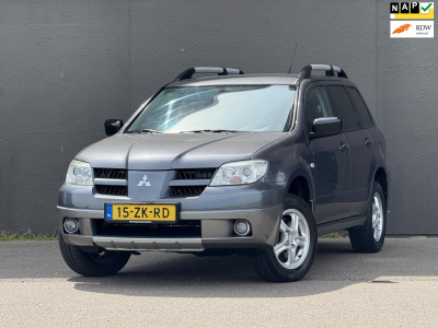 Mitsubishi Outlander 2.0 invite+
