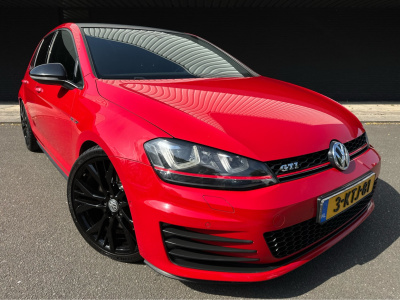Volkswagen Golf 2.0 tsi gti performance pack