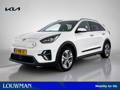 Kia E-niro executiveline 64 kwh | schuif-/kanteldak | 3-fase | jbl | stoelkoeling | dodehoekdetector |
