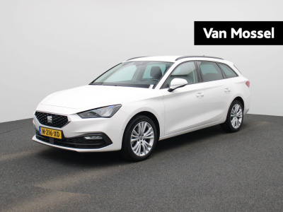 Seat Leon sportstourer 1.5 etsi style | automaat | navigatie | trekhaak! | apple carplay / android auto | camera | climate control | virtual cockpit | lichtmetalen velgen |