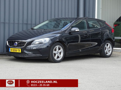 Volvo V40 1.6 t2 momentum stoelverwarming | navi | bluetooth