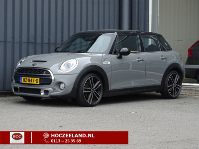 Mini Cooper mini 2.0 serious business 5-deurs | led | navi | 18"