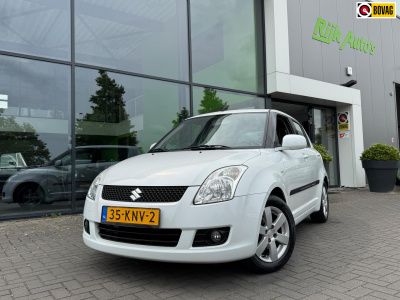Suzuki Swift 1.3 exclusive* airco * 5drs * carplay
