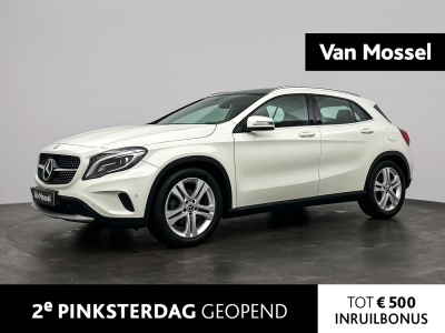 Mercedes-Benz Gla-klasse 180 ambition | panoramadak | navigatie | verwamde stoelen | sportstoelen | camera | lmv |