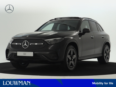 Mercedes-Benz Glc 300e 4matic sport edition | trekhaak | nightpakket | amg premium plus | parkeerpakket met 360°-camera | winter pakket | keyless go-comfortpakket | 	easy pack achterklep | dodehoekassistent |