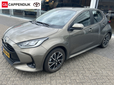 Toyota Yaris | net binnen | 1.5 hyb. dynamic | camera | apple carplay |