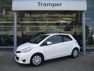 Toyota Yaris 1.0 vvt-i aspiration|achteruitrijcamera|rijklaar