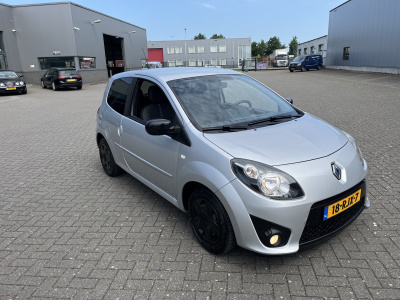 Renault Twingo 1.2-16v dynamique 51 dkm