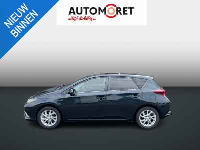 Toyota Auris 1.8 hybrid lease pro