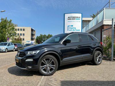 Volkswagen T-roc 1.0 tsi style trekhaak 18'' lm velgen pdc v+a