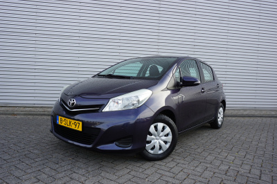 Toyota Yaris 1.0 vvt-i now airco / elektr. ramen / nap