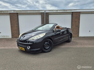 Peugeot 207 cc 1.6 vti / origineel nl / airco / cruise control / bluetooth