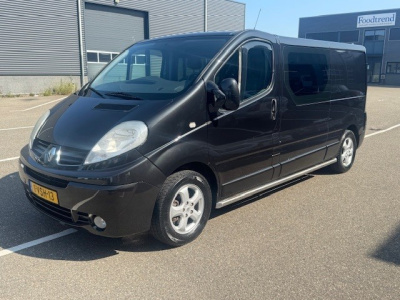 Renault Trafic 2.5 dci t29 l2h1 dc l dubbel cabine i airco l lm velgen l sidebars l trekhaak l betimmerd dubbel cabine