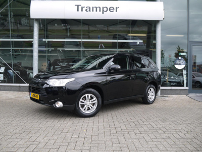 Mitsubishi Outlander 2.0 intense|trekhaak|rijklaar