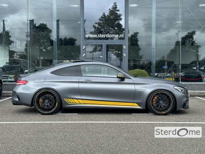 Mercedes-Benz C-Klasse coupé amg 63 s edition 1 v8 l panoramadak l memory l keramische l akrapovic uitlaat l 360 camera l burmester l distronic l l uniek l iwc klok l stoelverwarming l carbon spiegels l