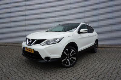 Nissan Qashqai 1.2 tekna + climate / navi / cruise / elektr. ramen / pano. / trekhaak / nap