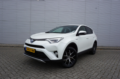 Toyota Rav4 2.5 hybrid awd style - automaat / climate / navi / cruise / elektr. ramen / trekhaak