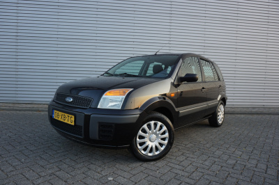 Ford Fusion 1.4-16v champion airco / elektr. ramen / trekhaak / nap