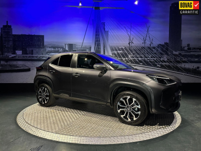 Toyota Yaris Cross 1.5 hybrid 130 dynamic *acc*winterpakket*camera*17inch*