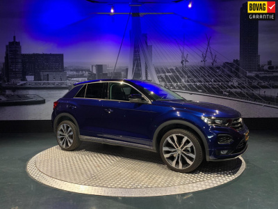 Volkswagen T-roc 1.5 tsi sport business r *led*app-connect*