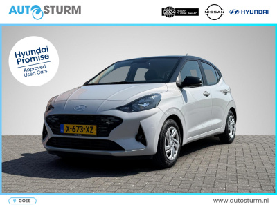 Hyundai I 10 1.0 comfort smart nieuw model! | two-tone lakkleur | navigatie | camera | apple carplay/android auto | cruise control | airco | rijklaarprijs!
