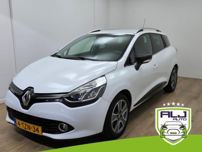 Renault Clio estate occasion kleine stationwagen met trekhaak | tweedehands renault clio estate in wit | airco | parkeersensoren