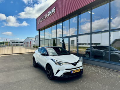 Toyota C-hr 1.8 hybrid bi-tone navi