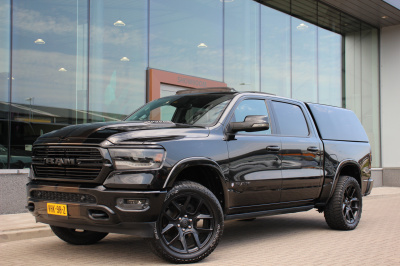 Dodge Ram 1500 5.7 v8 4x4 crew cab laramie verhoogd | harman kardon | leder | 360 camera |